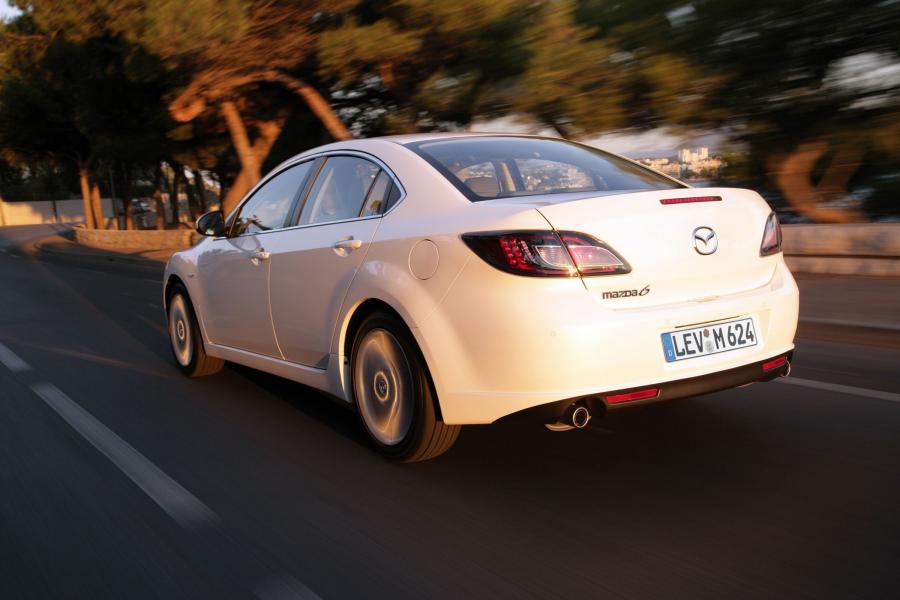  Mazda6 2008 года  (фото 32 из 134)
